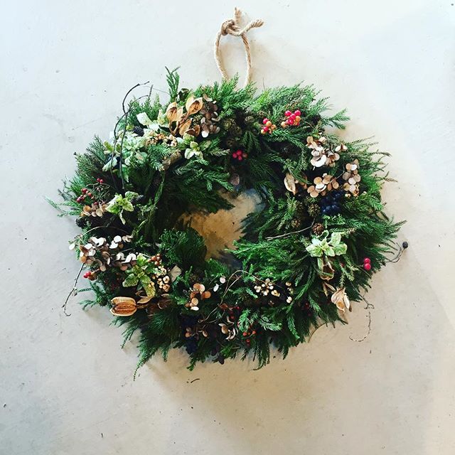 #クリスマスwreathe滋賀県産の植物の恵み100パーセント♡クリスマスwreatheできました。#wreathe#クリスマス#メデルガーデン